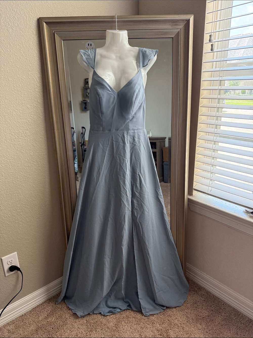 Dusty Blue V-Neck Cap Sleeve A-Line Bridemaid Dress